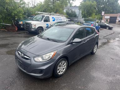 Hyundai Accent 2012 - Thumbnail 1