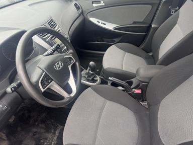 Hyundai Accent 2012 - Thumbnail 9