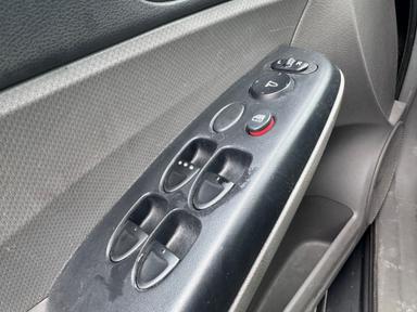 Honda Civic Sedan 2010 - Thumbnail 11