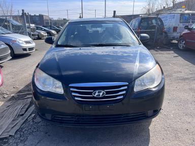 Hyundai elantra 2010 - Thumbnail 3