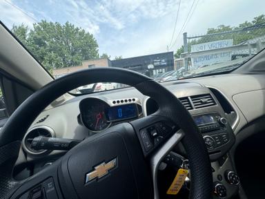 Chevrolet Sonic 2014 - Thumbnail 10
