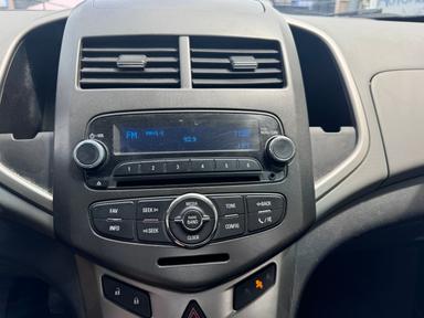 Chevrolet Sonic 2014 - Thumbnail 11