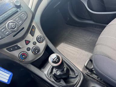 Chevrolet Sonic 2014 - Thumbnail 12