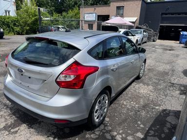 Ford Focus 2012 - Thumbnail 4