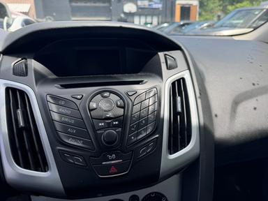 Ford Focus 2012 - Thumbnail 11