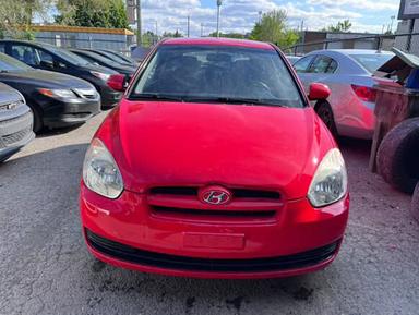 Hyundai Accent 2010 - Thumbnail 3
