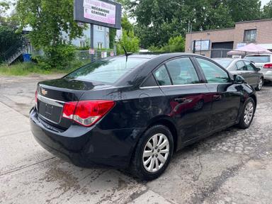 Chevrolet Cruze 2011 - Thumbnail 4