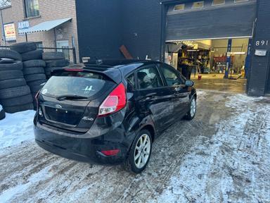 Ford Fiesta 2014 - Thumbnail 4