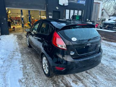 Ford Fiesta 2014 - Thumbnail 6