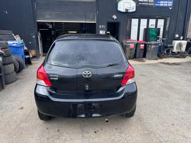 Toyota yaris 2009 - Thumbnail 5