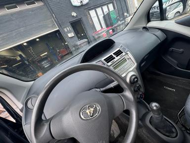 Toyota yaris 2009 - Thumbnail 9