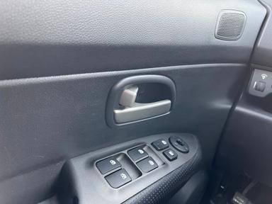 Kia rondo 2009 - Thumbnail 13