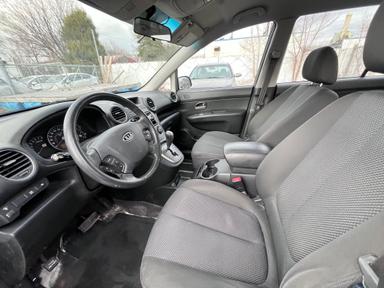 Kia rondo 2009 - Thumbnail 14