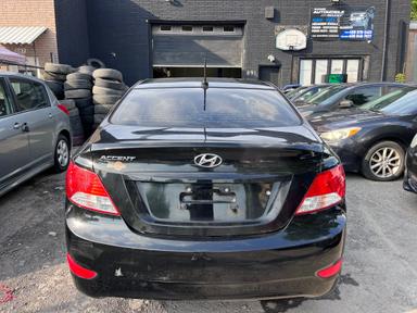Hyundai Accent 2013 - Thumbnail 6