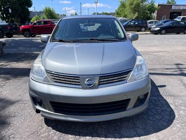 Nissan Versa 2009 - Thumbnail 3