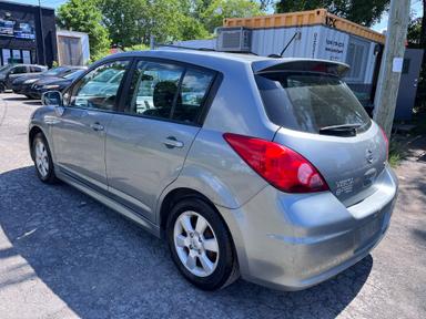 Nissan Versa 2009 - Thumbnail 5