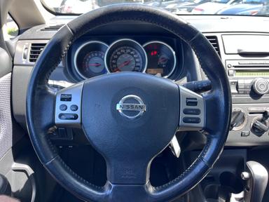 Nissan Versa 2009 - Thumbnail 9