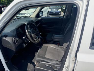 Jeep Patriot 2012 - Thumbnail 8