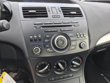 Mazda MAZDA3 2012 - Thumbnail 4