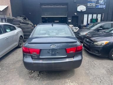 Hyundai Sonata 2010 - Thumbnail 5
