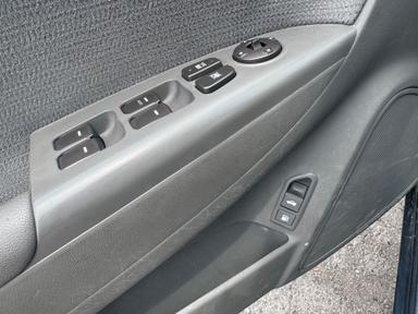 Hyundai Sonata 2010 - Thumbnail 12