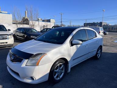 Nissan sentra 2012 - Thumbnail 1