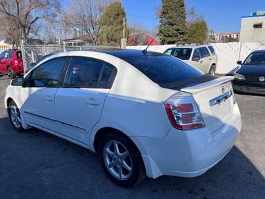 Nissan sentra 2012 - Thumbnail 5