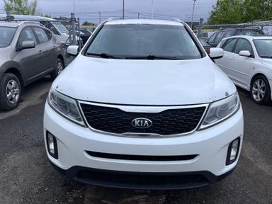 Kia Sorento 2015 - Thumbnail 3