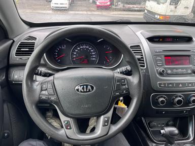 Kia Sorento 2015 - Thumbnail 9