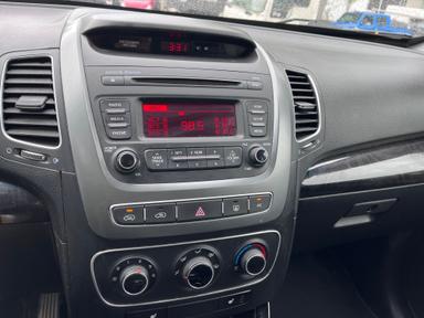 Kia Sorento 2015 - Thumbnail 10