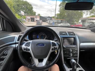 Ford Explorer 2013 - Thumbnail 7
