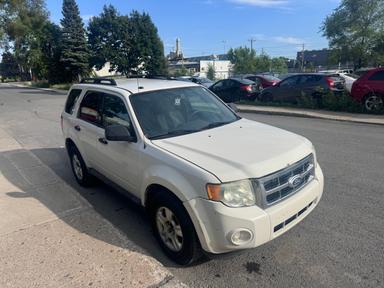 Ford Escape 2010 - Thumbnail 3
