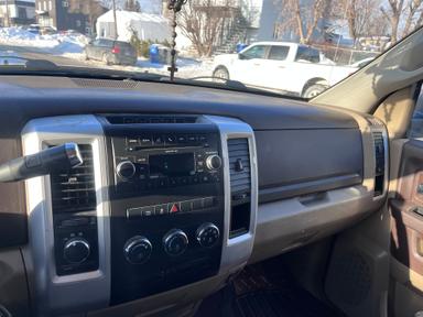 Dodge RAM 1500 2010 - Thumbnail 9