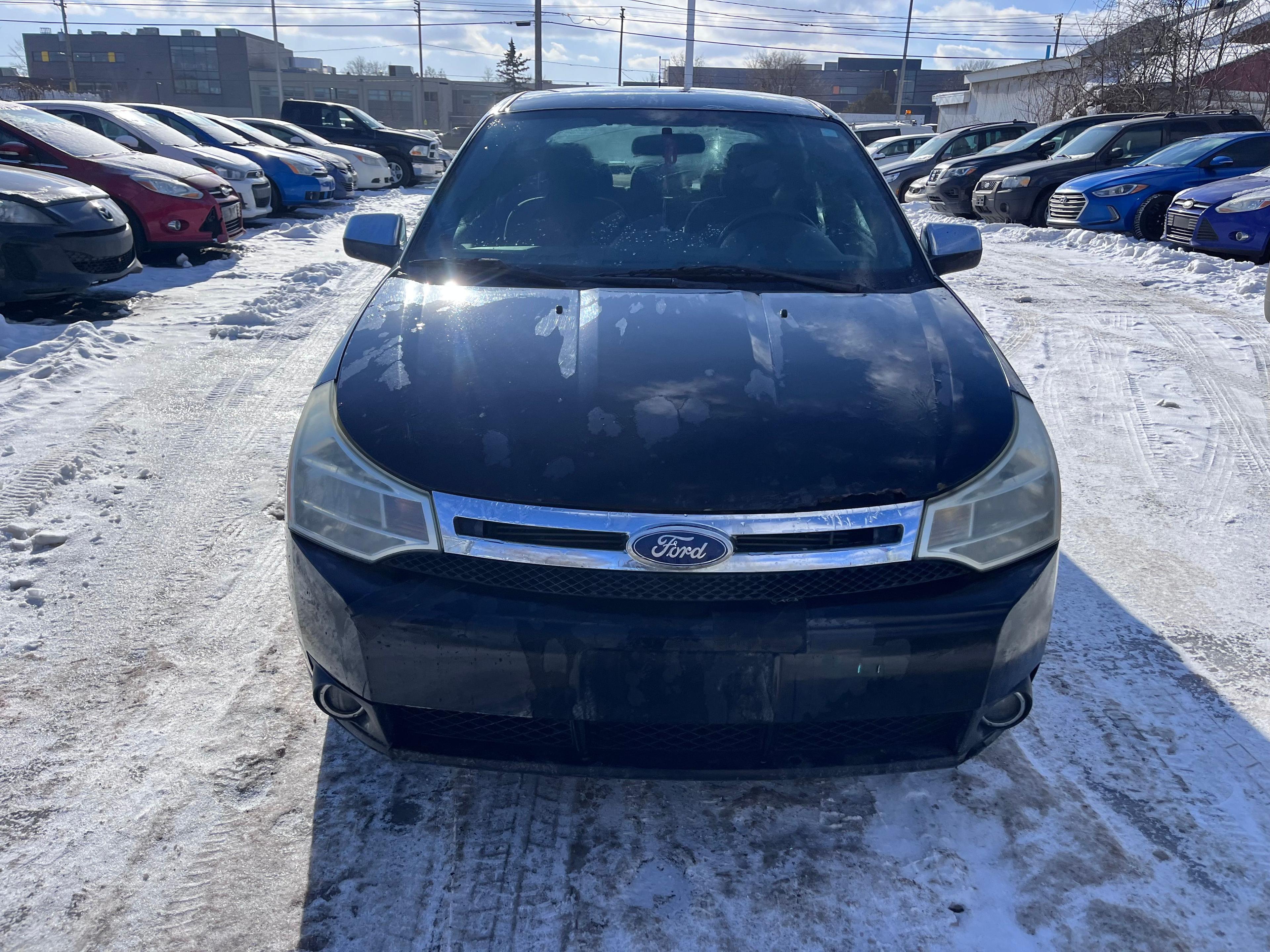 Ford Focus 2010 - Image 3