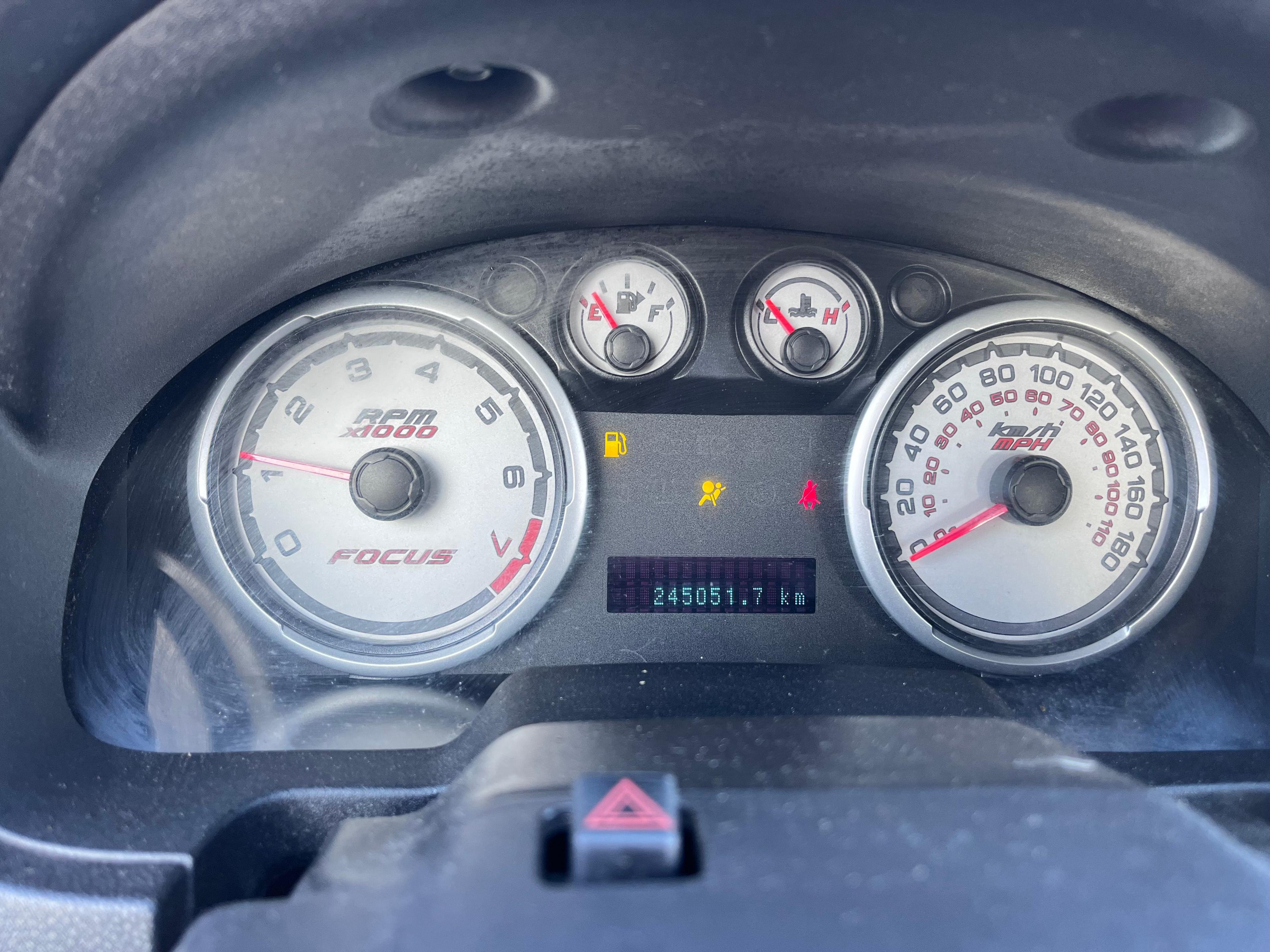 Ford Focus 2010 - Image 10