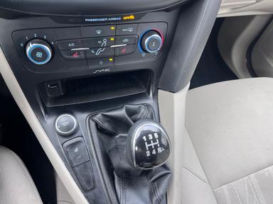 Ford Focus 2015 - Thumbnail 8