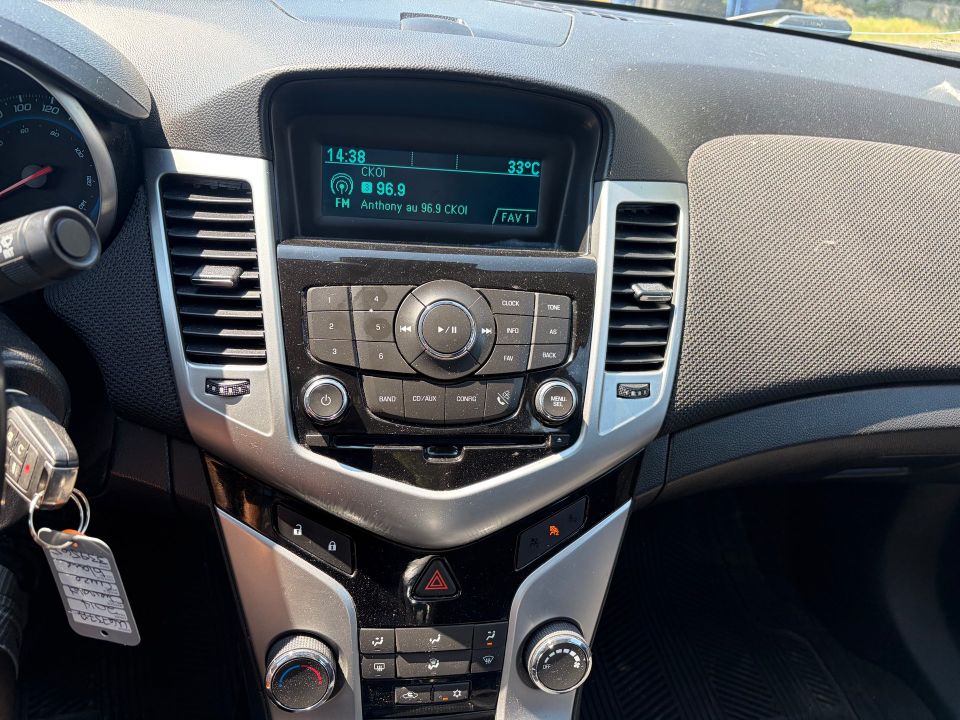 Chevrolet Cruze 2014 - Image 12