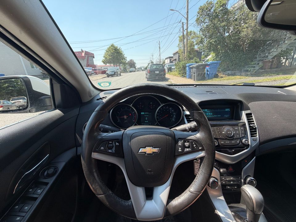 Chevrolet Cruze 2014 - Image 9