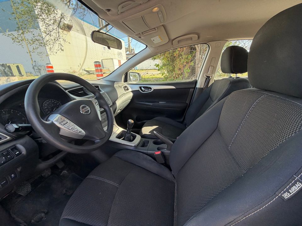 Nissan Sentra 2014 - Image 7