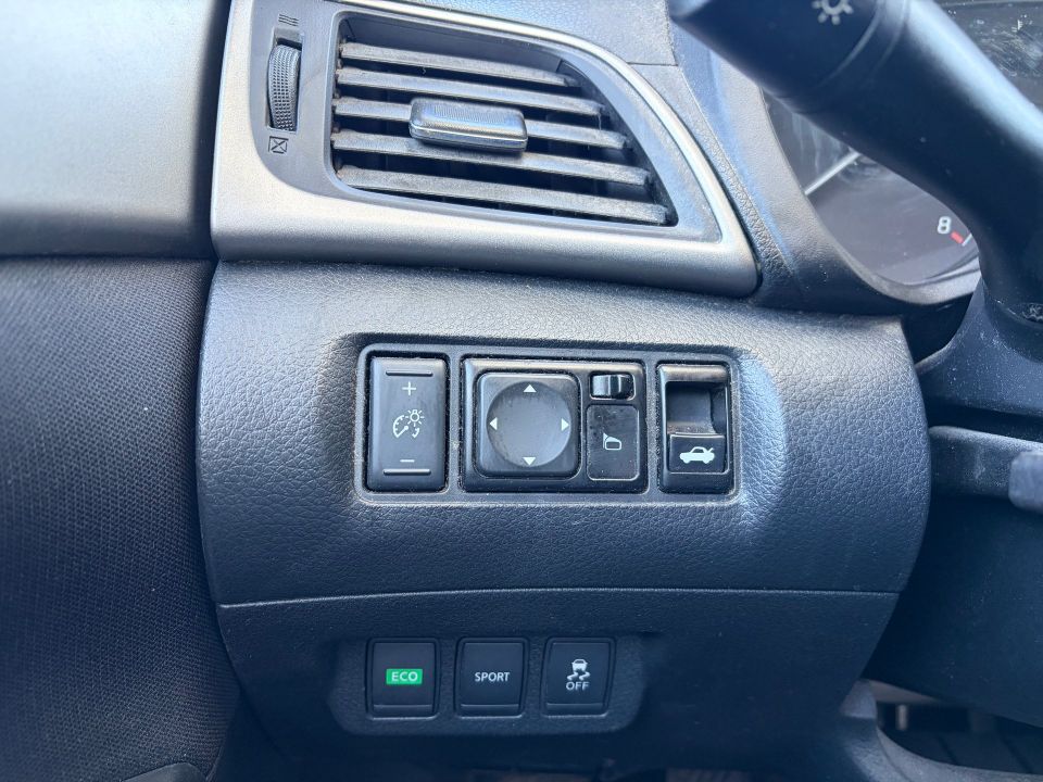 Nissan Sentra 2014 - Image 10