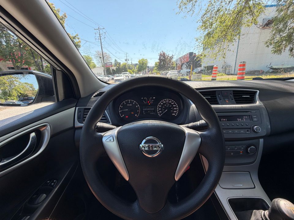 Nissan Sentra 2014 - Image 8